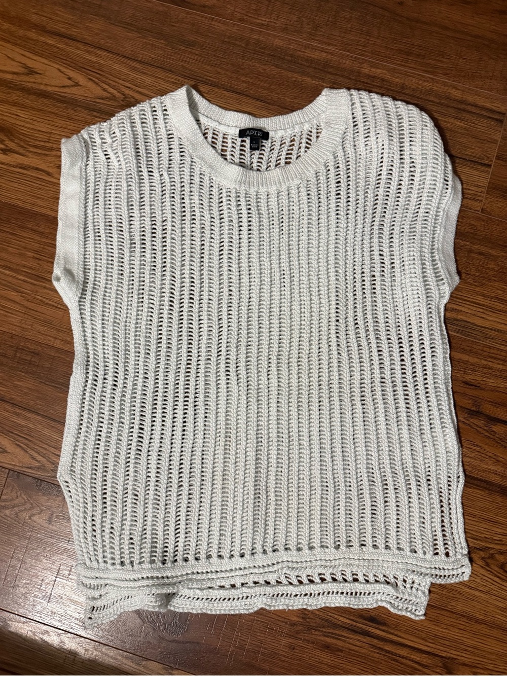 Apt. 9 sweater